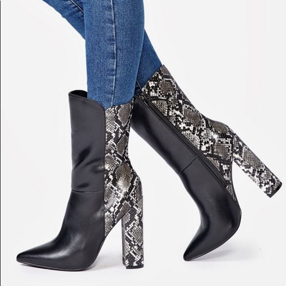 JustFab Salara Heeled Snakeskin/Black Boot
